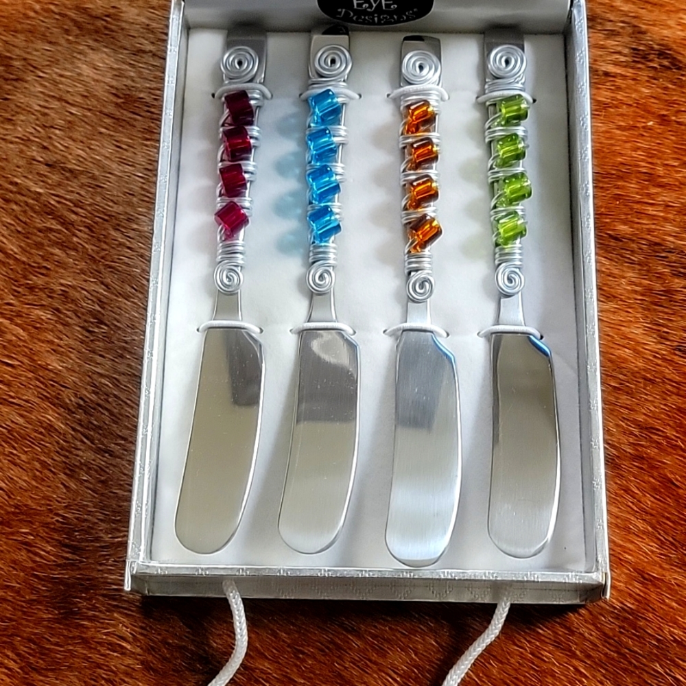 Multi color mini knife set